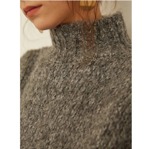 Gray Knit Oversized Pullover Turtleneck Sweater - Picture 5 of 10